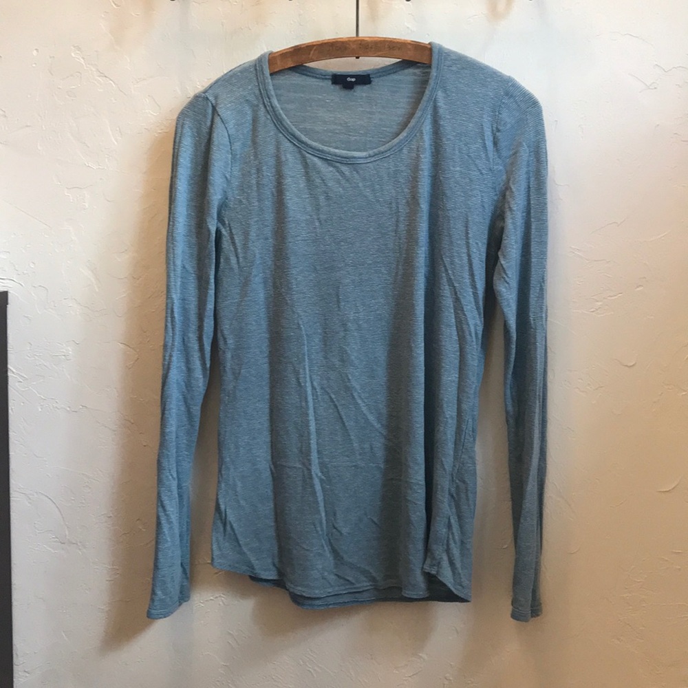 Blue long sleeve shirt